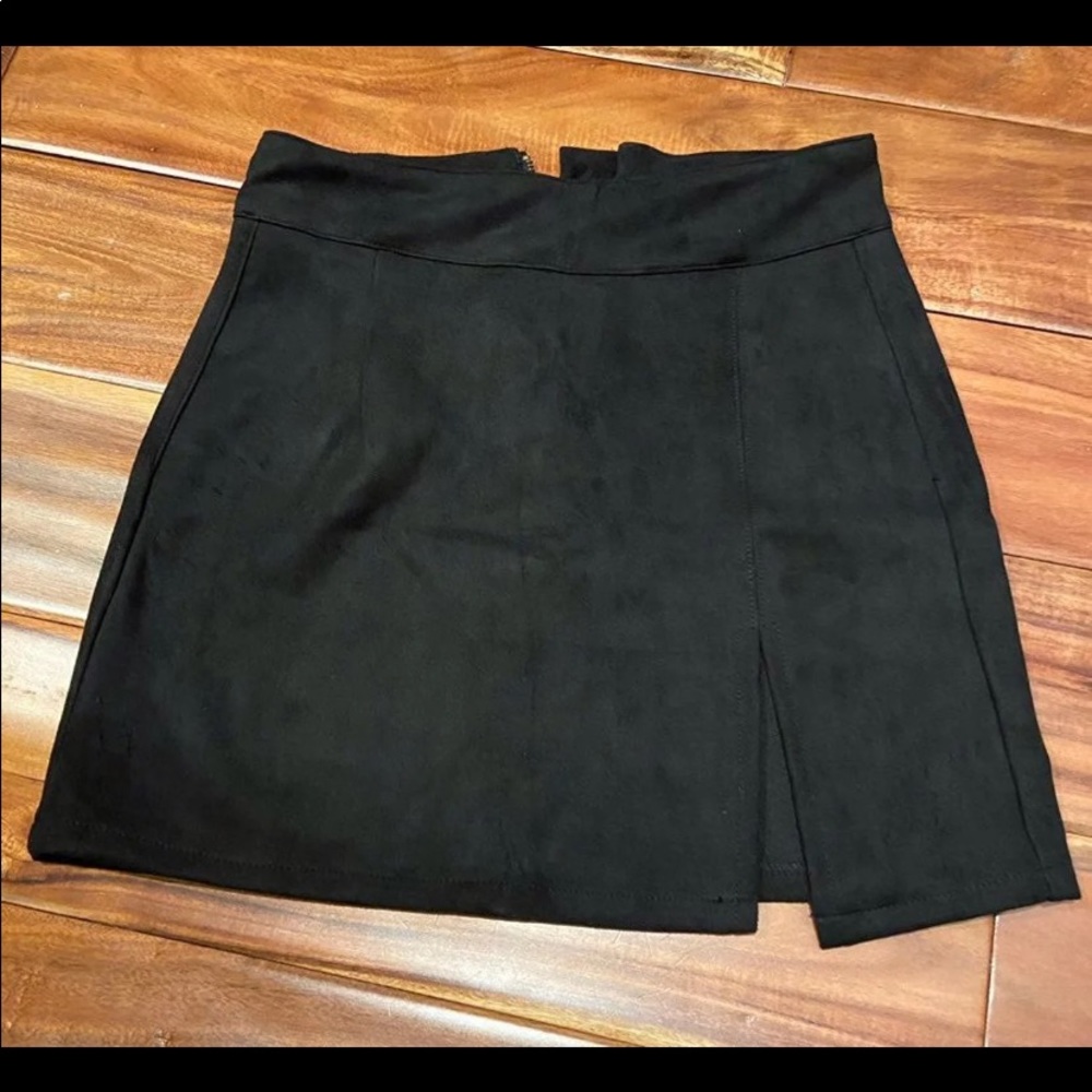 NWT black mini skirt